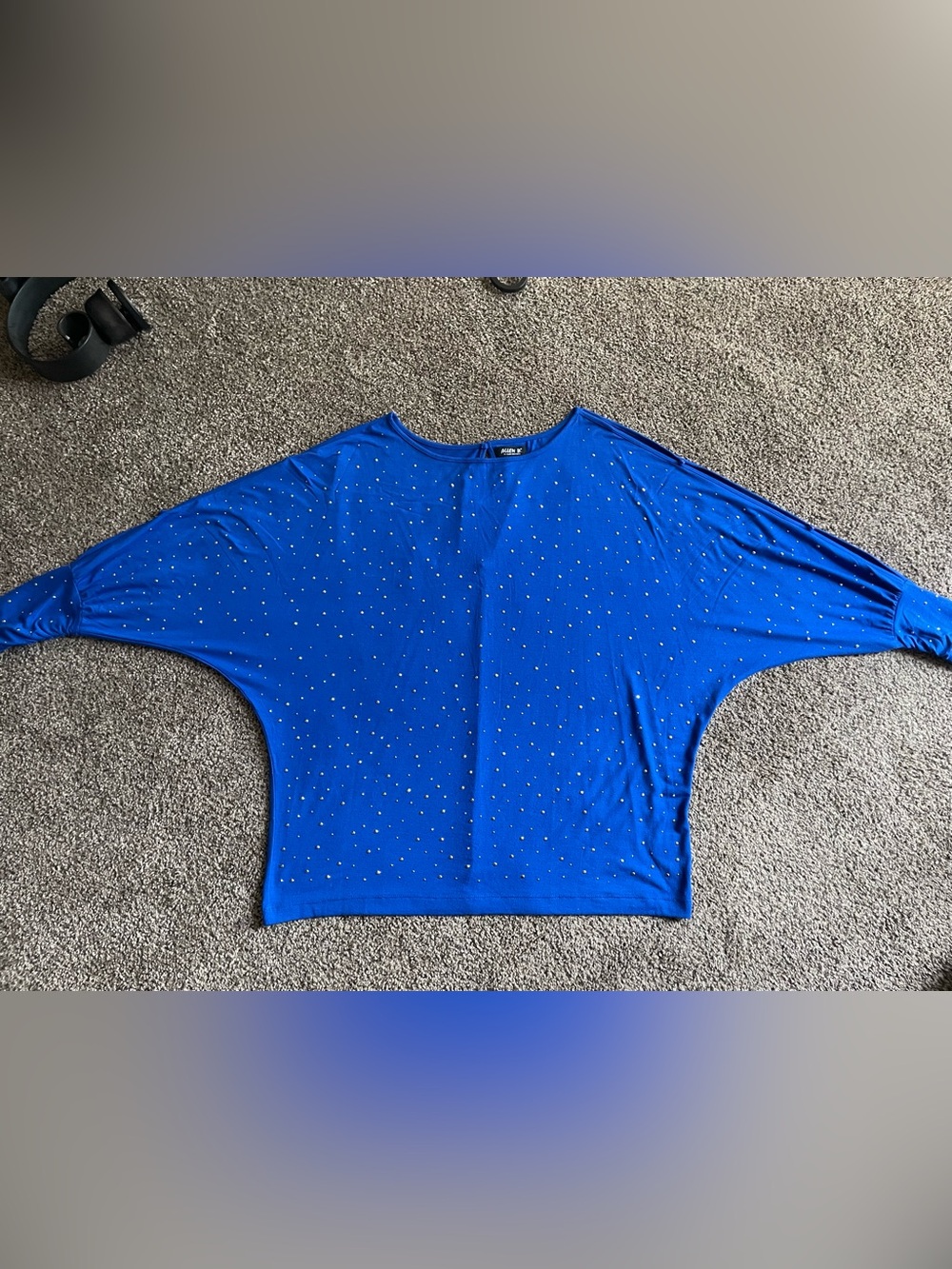 Allen B. by Allen Schwartz royal blue cold-shoulder top size XL
